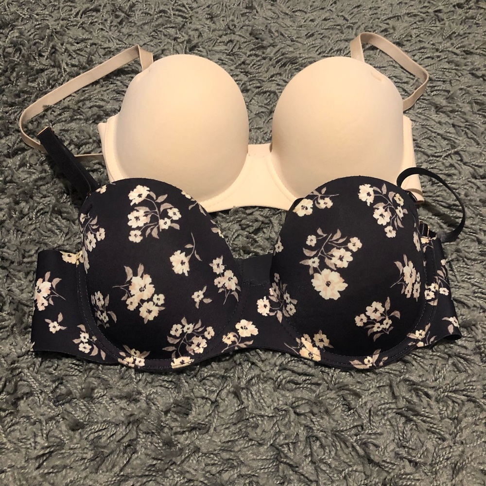 marilyn monroe push-up bras